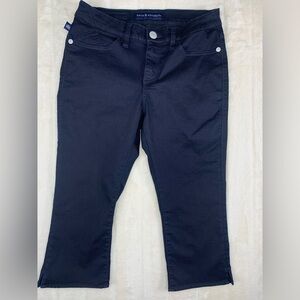 Rock & Republic Roskilde Capri Jeans Women’s Size 10 Dark‎ Wash Rhinestone Logo